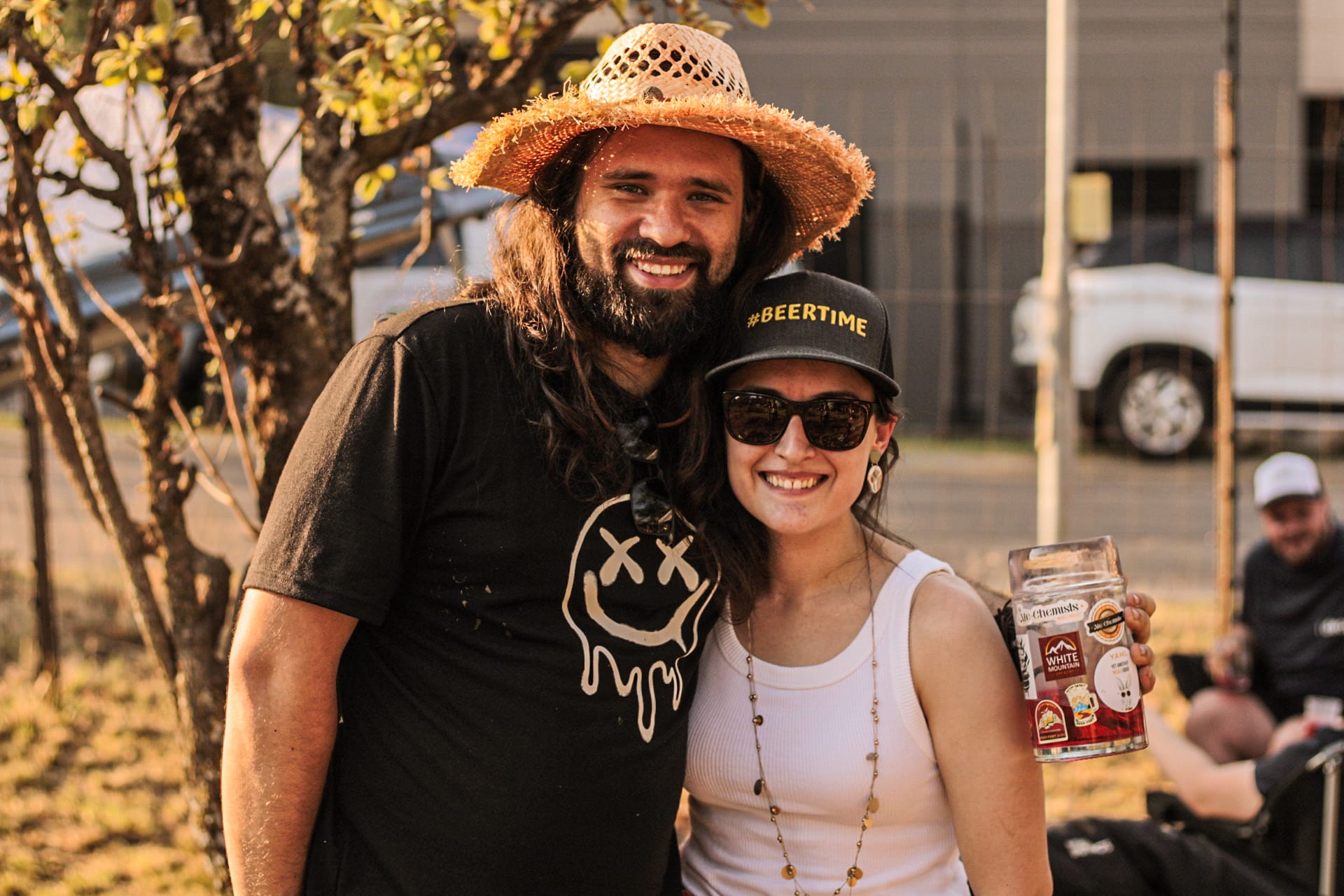 Retro Rabbit's Beer Fest: A Sun-Filled, Fun-Packed Extravaganza!